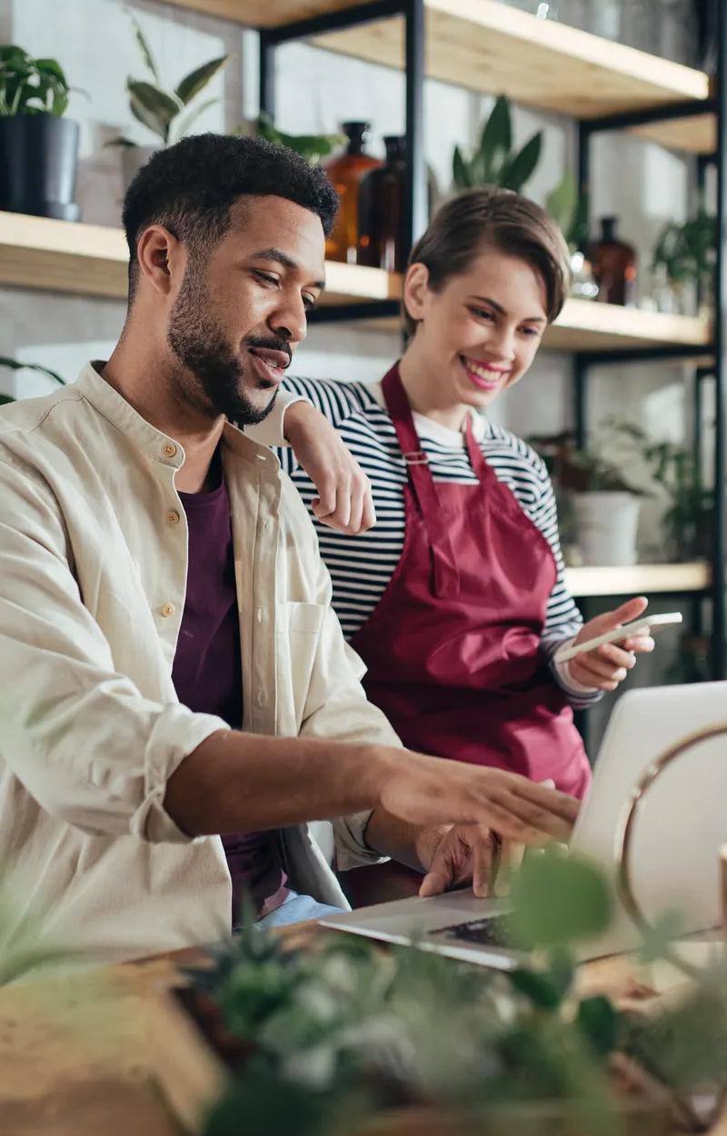 Performance™ Ultraviolet Germicidal UV Light UVLCC1LP 