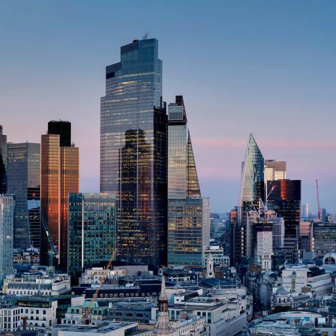 Carrier service tech inspecting unit